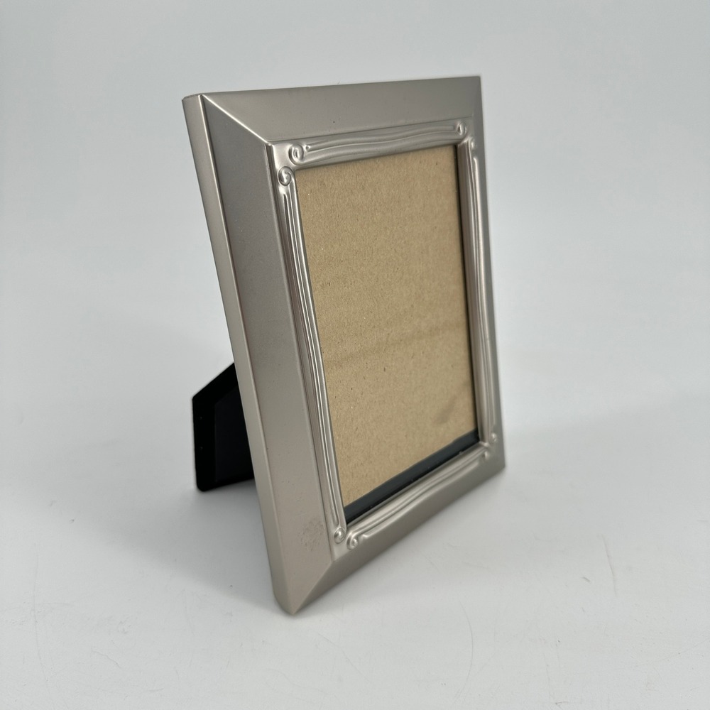 Fetco Brushed Silver Metal Beveled Picture Frame 3.5x5 Tabletop Decor